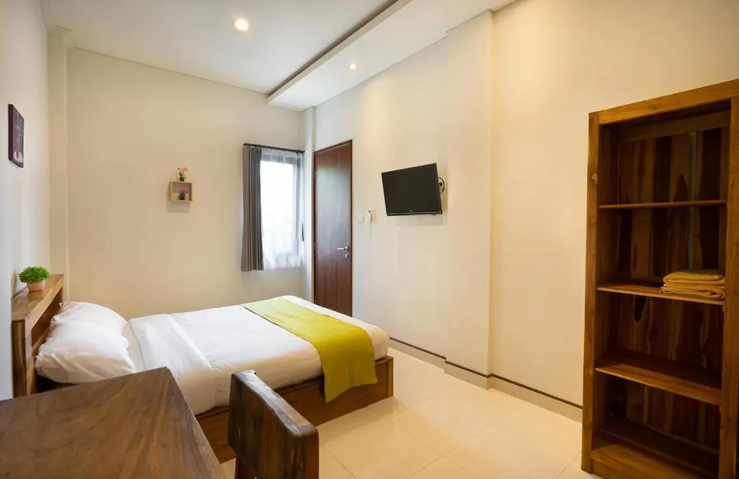 K Hostel Seminyak-1