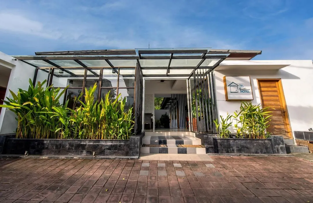 Little Boutique Hotel 108- 30M From Beach-1