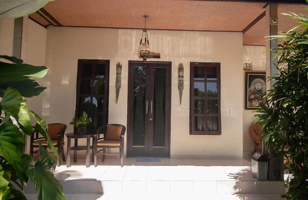 Giri Sari Guest House Pemuteran Bali-1