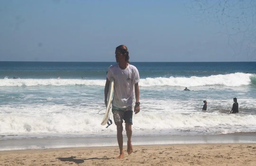 The Deck Surf School-1