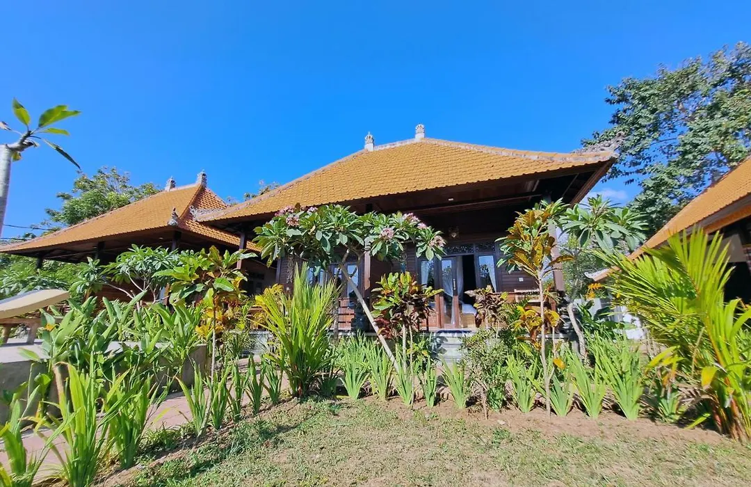 Karang Buncing Cottages-1