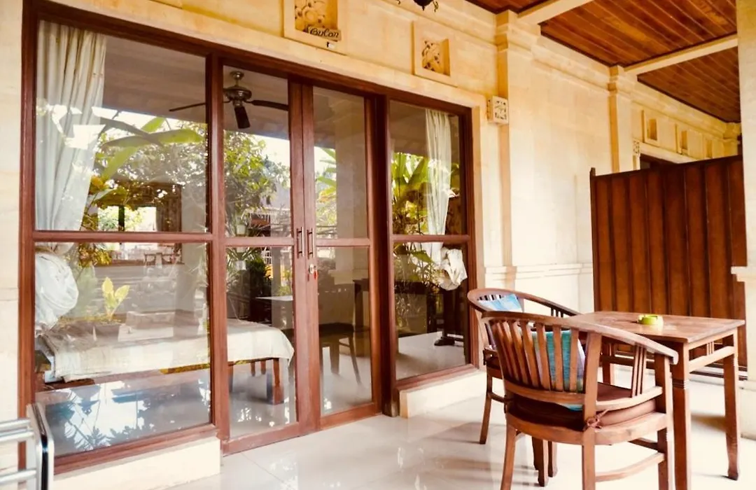 Mataharihouse-1