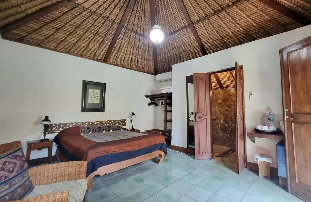 Flash Back Bungalow-1