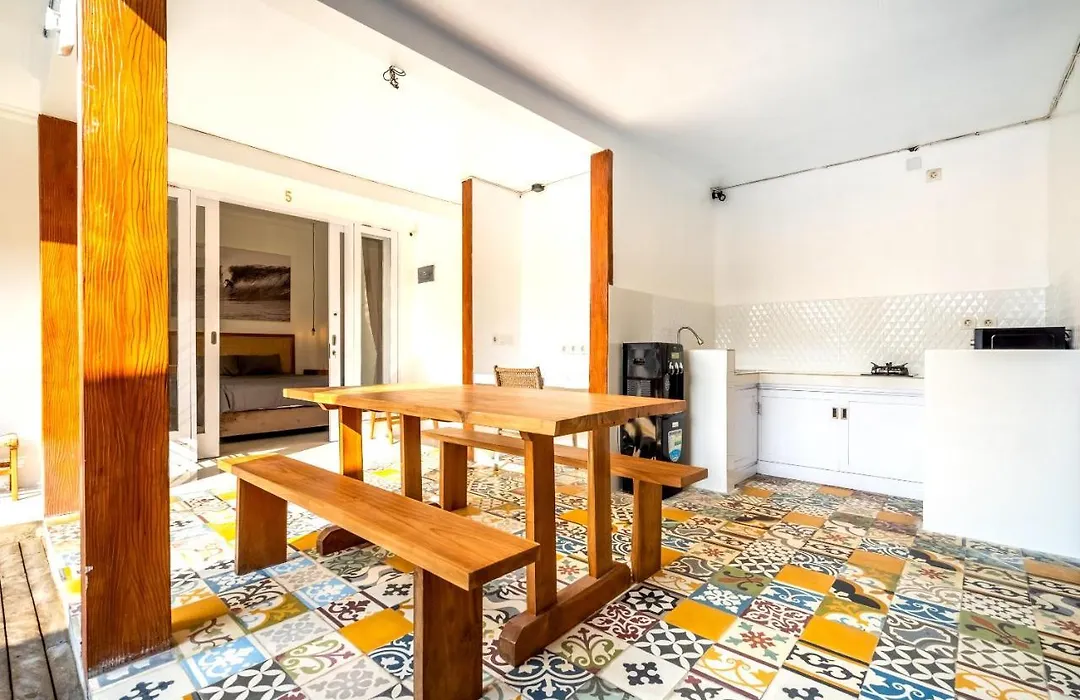 Lumturi House - Centrally Located-1