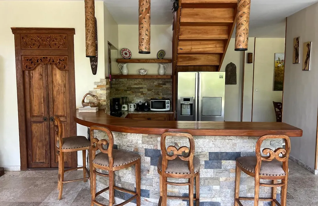 Breezy Point Villas-1