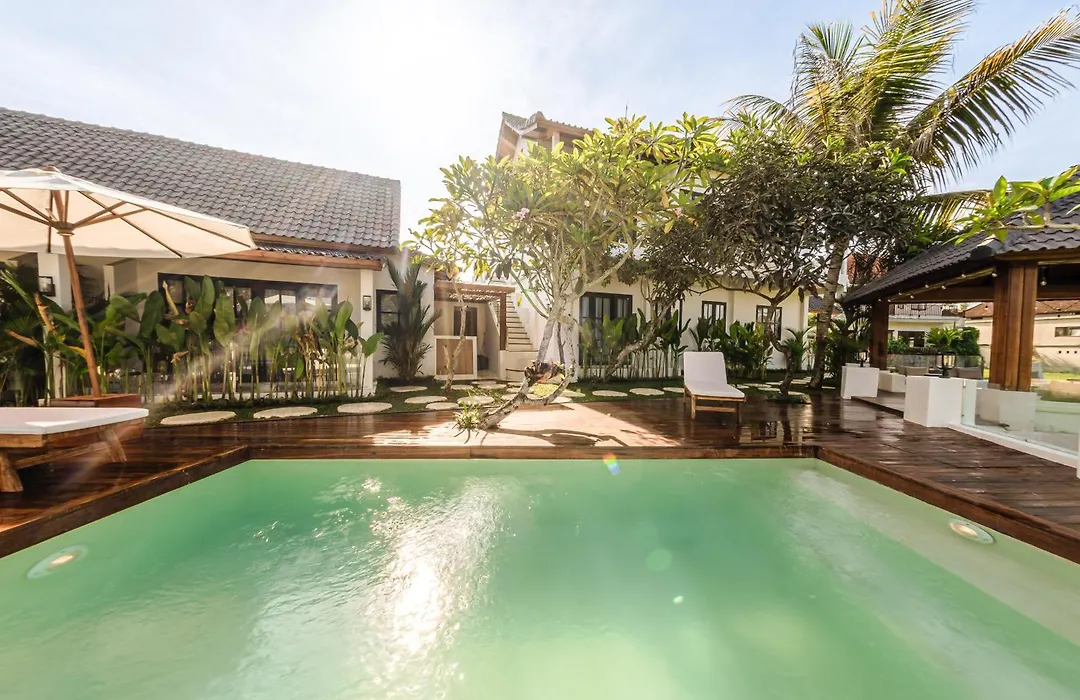 Sarang Apartments By Evdekimi - Rice Field Escape With Yoga Lounge, Lush Garden - Long Stay Extras-1