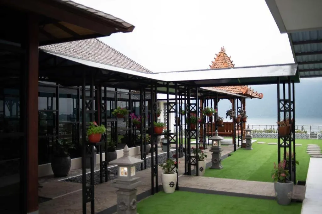 Hotel De Danau Lake View-1