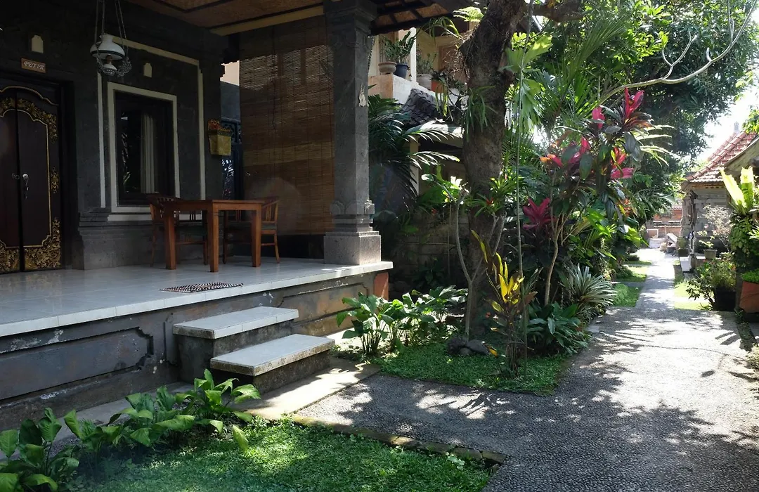 Suastika Guest House Ubud-1