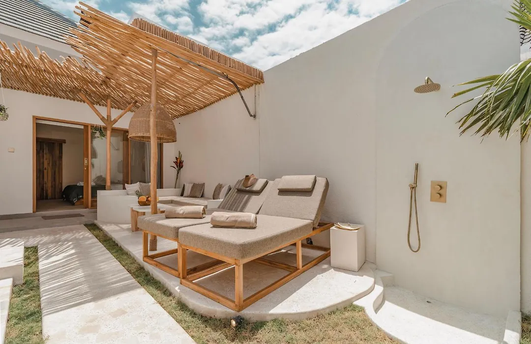 Aestetika Villa Sanur - 3-Min Walk To Beach-1