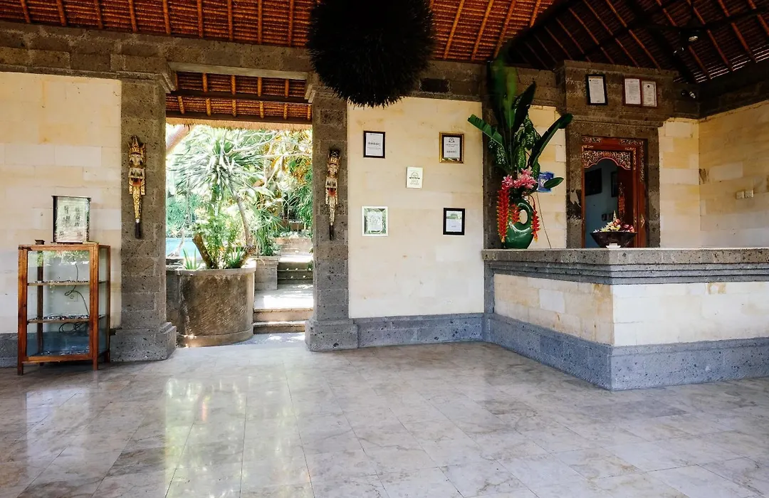 Ellies Hotel-1