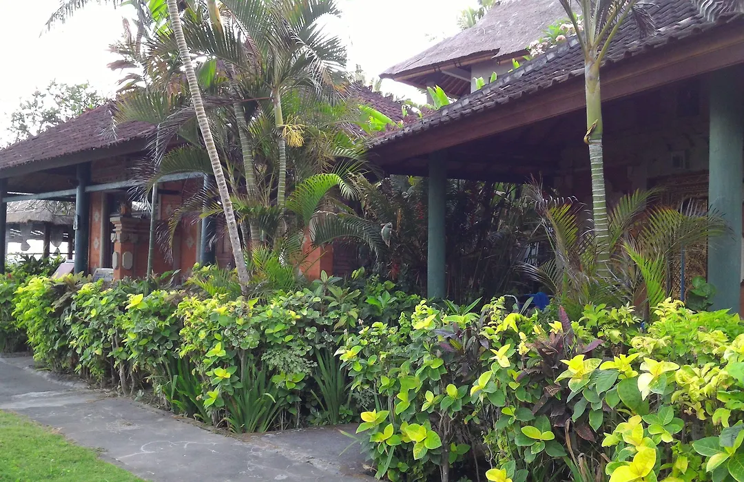 Amarta Beach Cottages-1