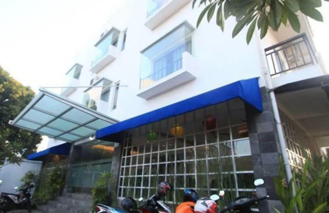 Airport Kuta Hotel And Residences-1