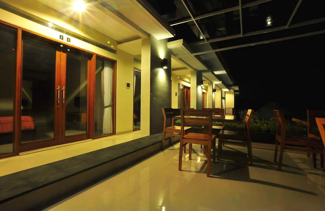 Alia Home-1