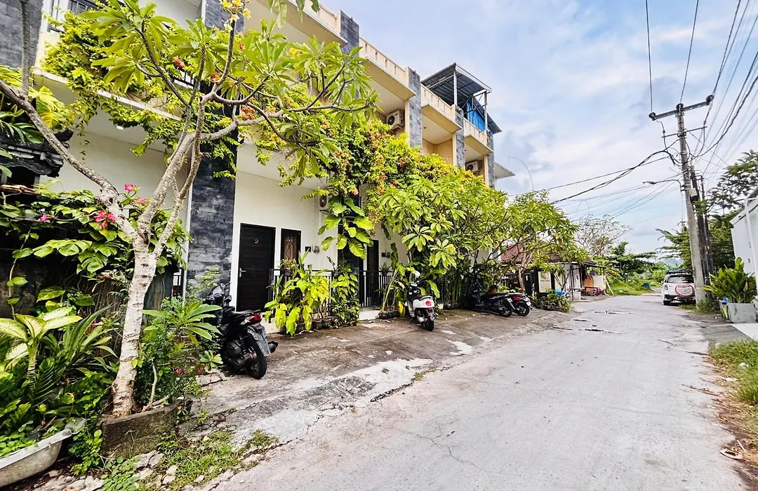 Akatara Stay-1