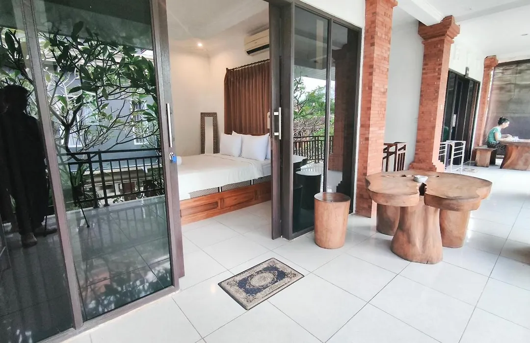Ayu Bungalow 2-1