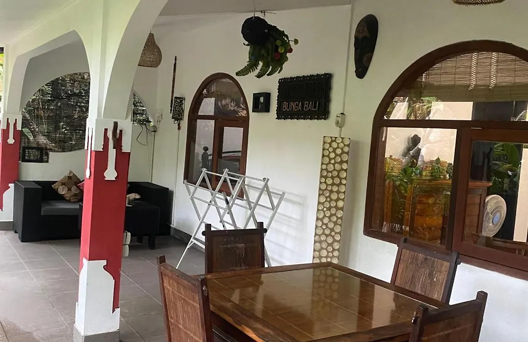 Catra Homestay Beach Apartments-1