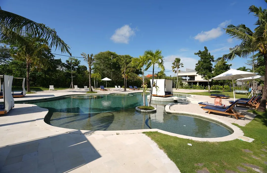 Pronoia Beach Resort-1
