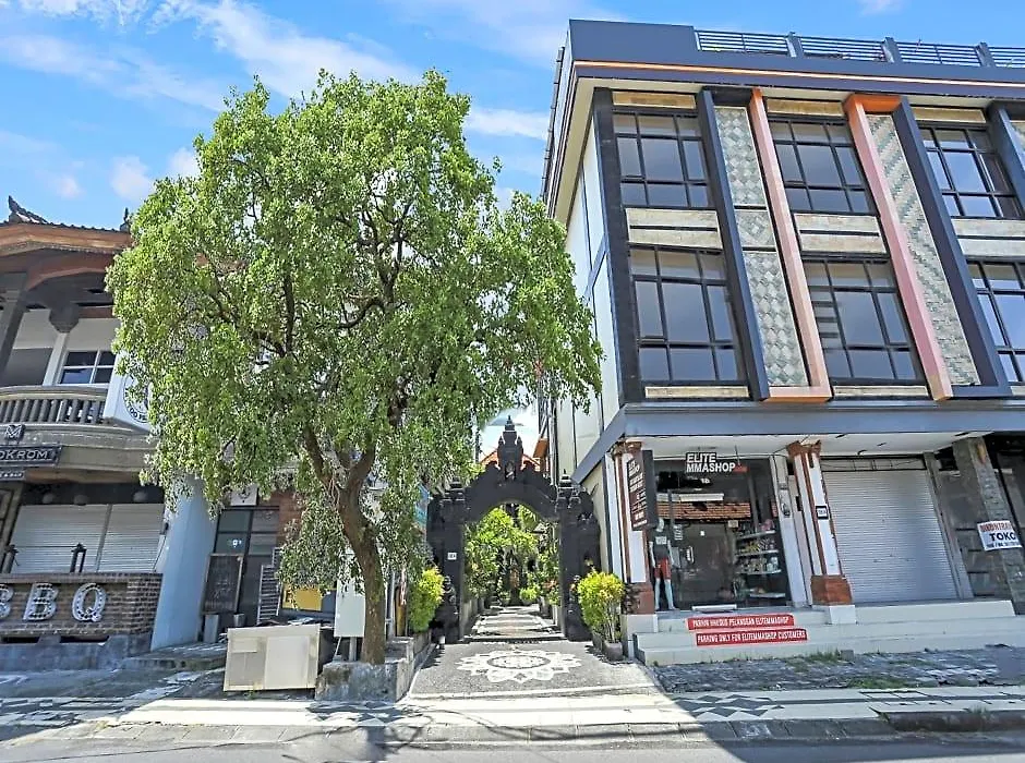 Oyo Flagship 90966 Moreno Homestay-1