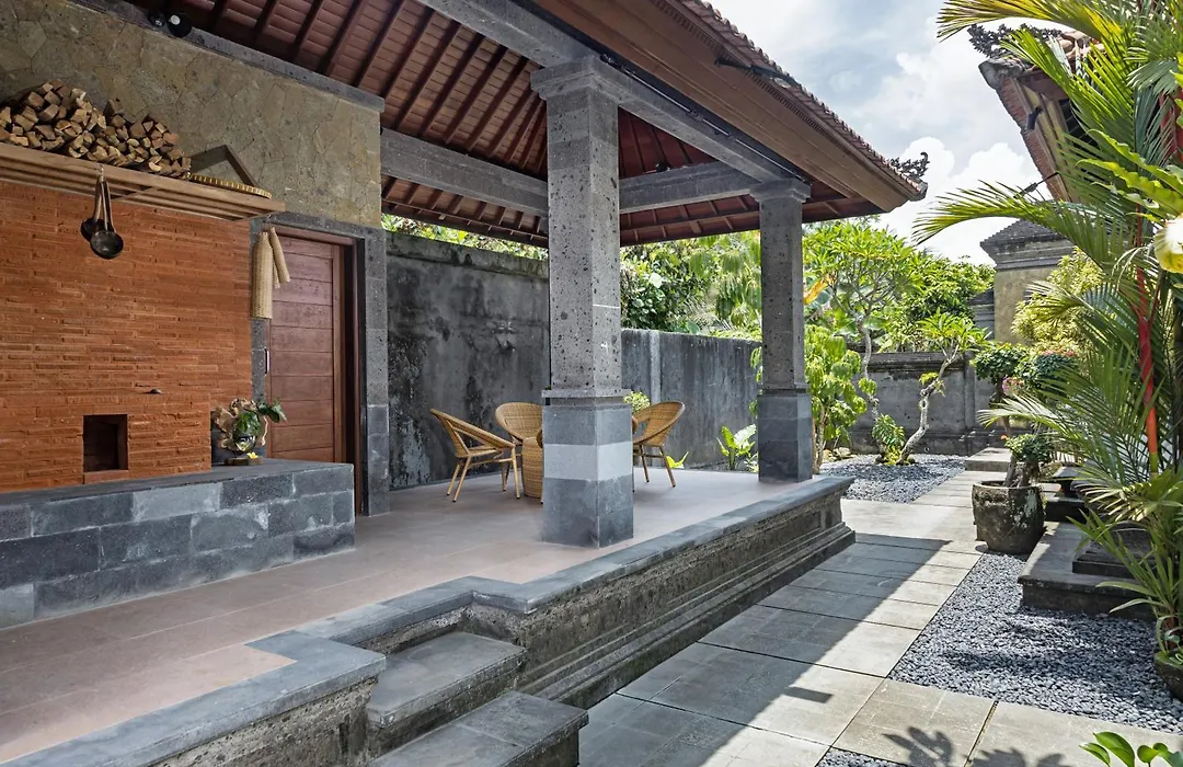 Yana Villas Kemenuh By Genuinehost-1