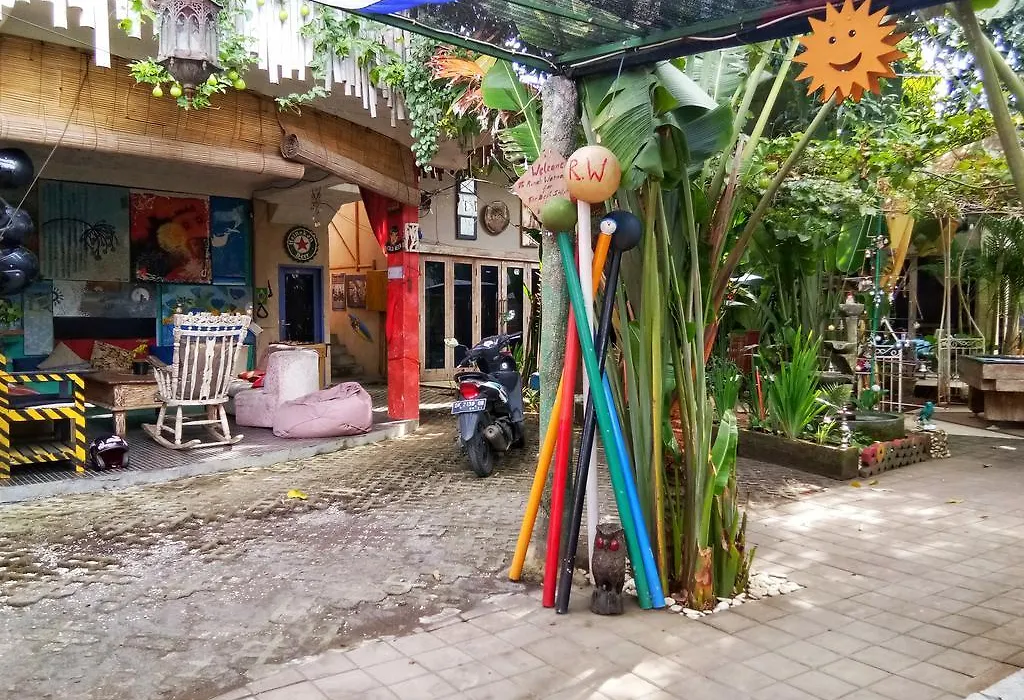 Rumah Warna-1