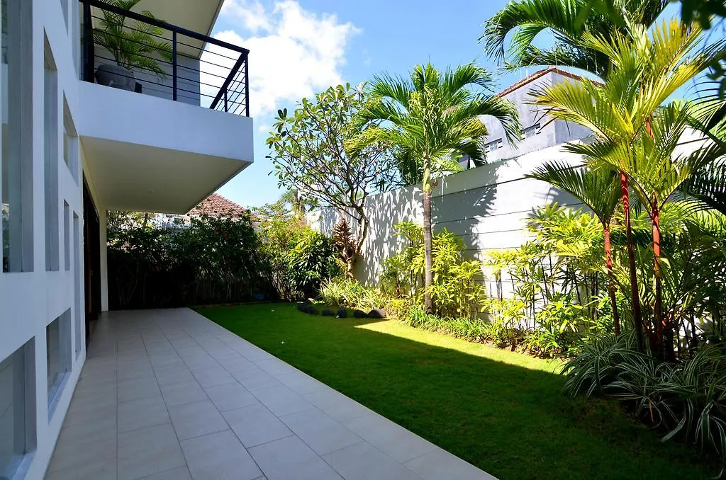 Villa Skye Dee-1