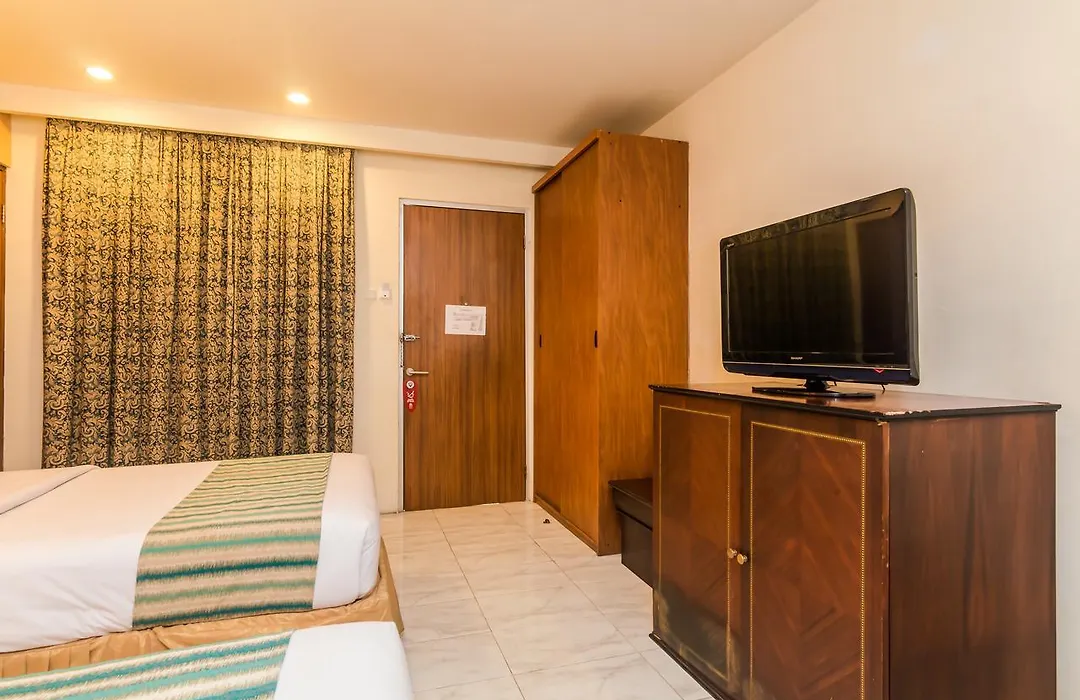 Zen Rooms Kuta Kartika Plaza 2-1