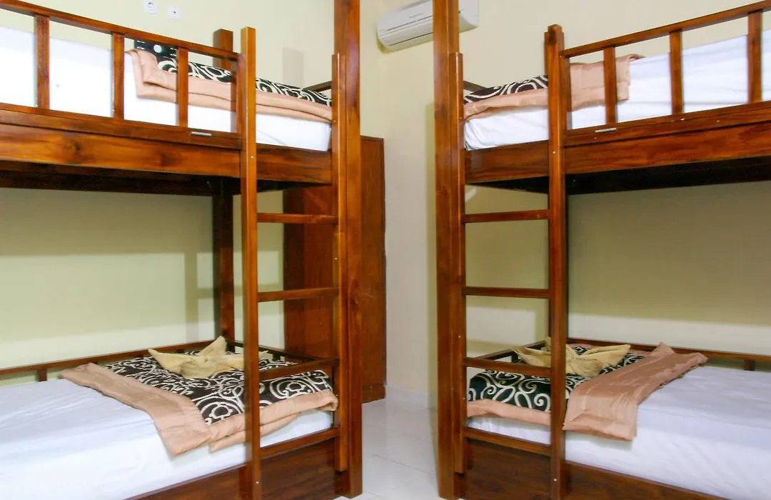 Medal Jaya Hostel & Room-1