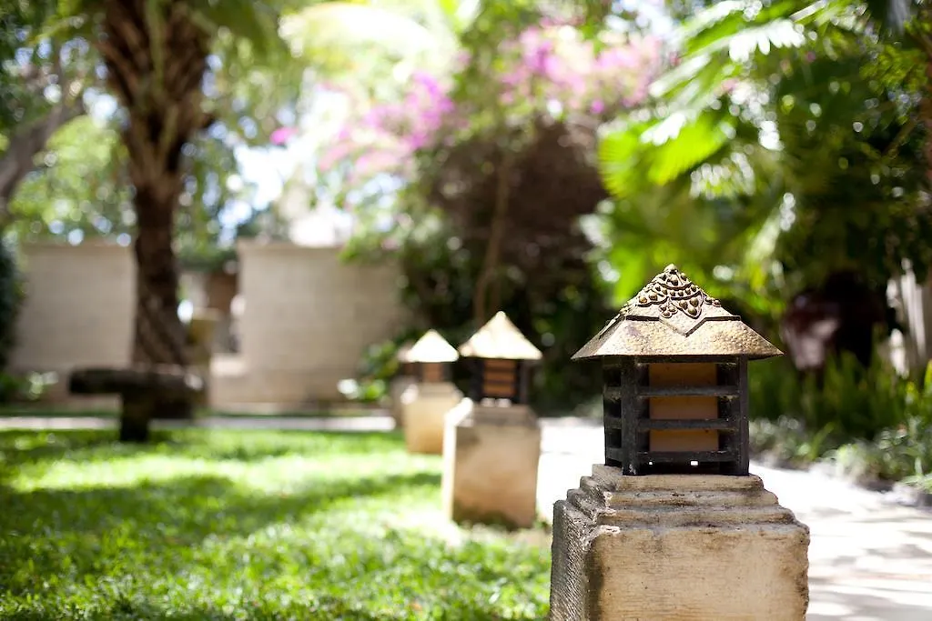 The Sandi Phala Beach Resort And Ma Joly Restaurant-1