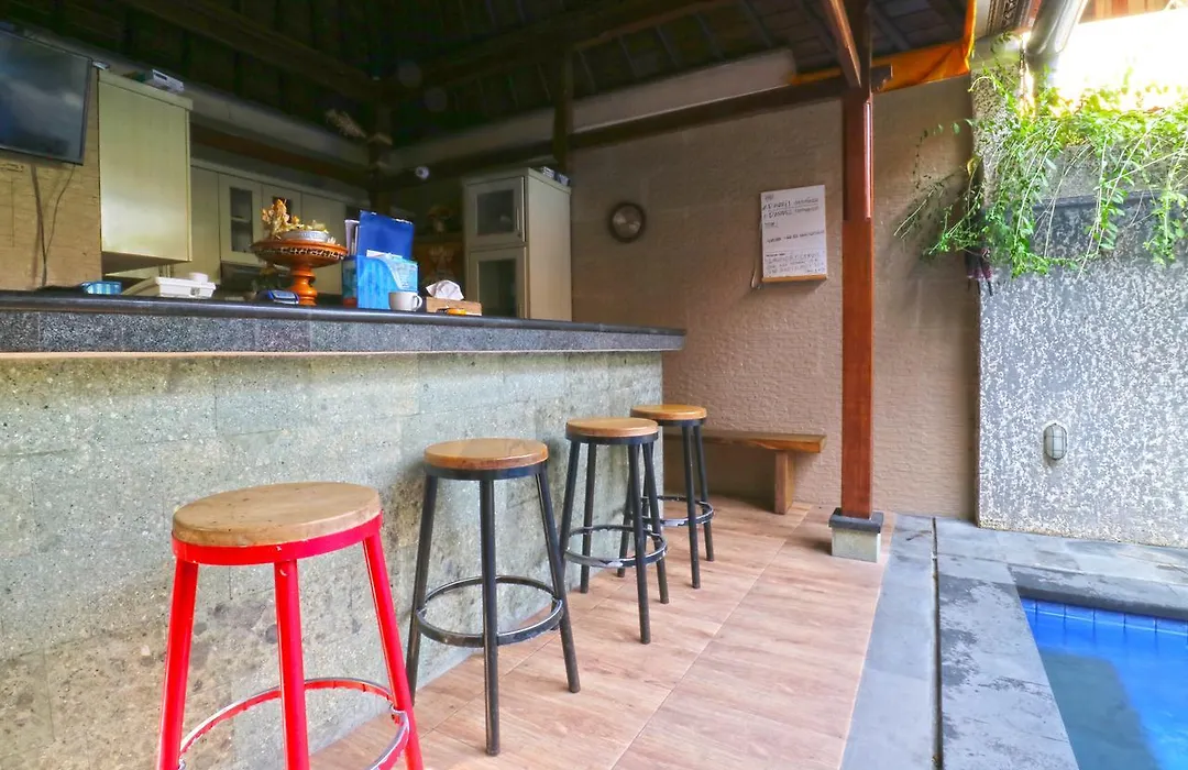 D'Astri Guesthouse Sanur Redpartner-1