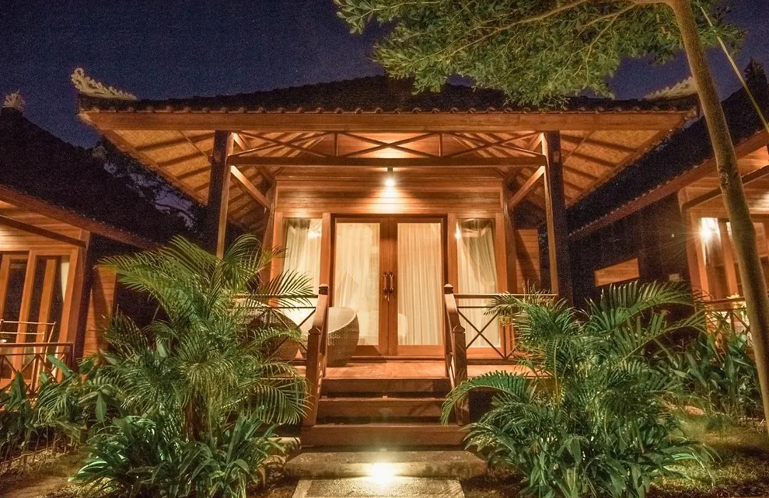 Mamamia Island Villa-1
