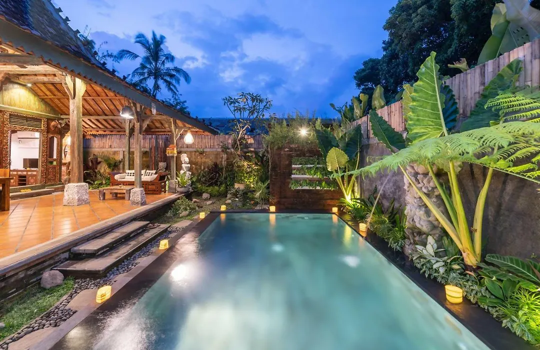 Roumantic Villa Bunutan-1