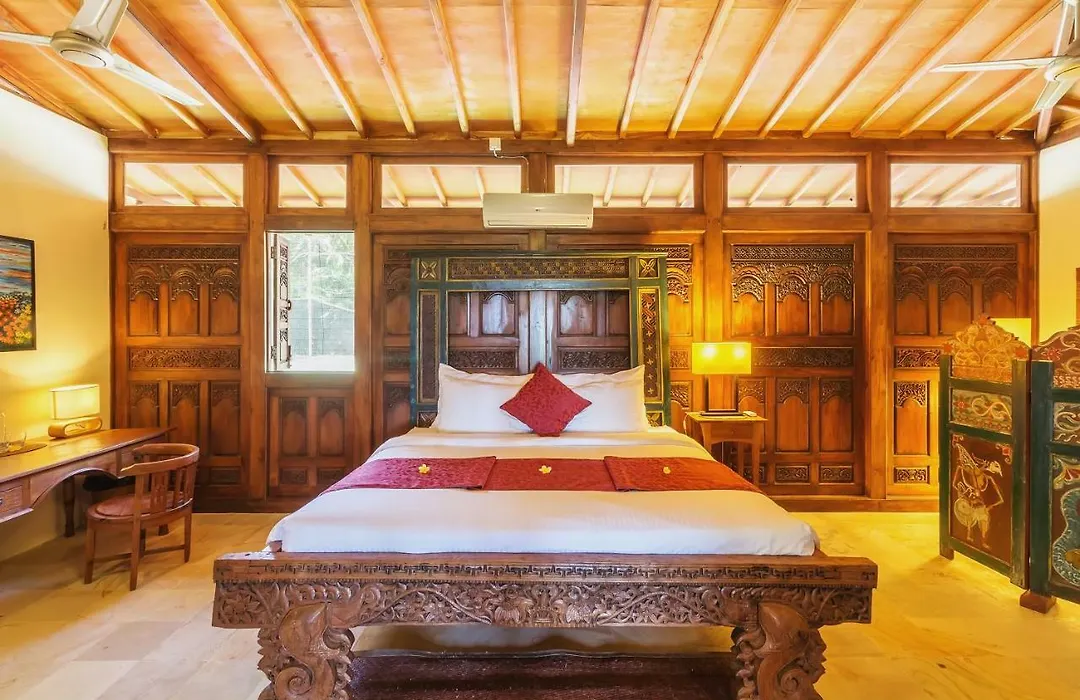 Oceanfront Citakara Sari Villas-1