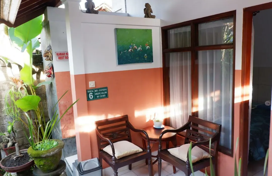 Tjana Homestay-1