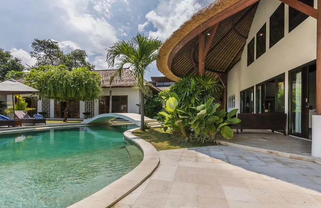 Villa Deh Simba At Sanur-1