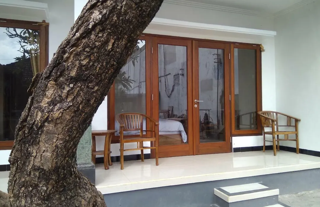 Guna Graha Kuta-1
