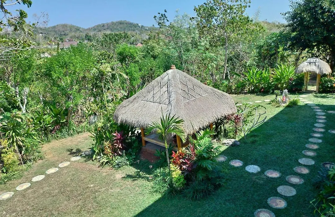 Lala Homestay Bingin-1
