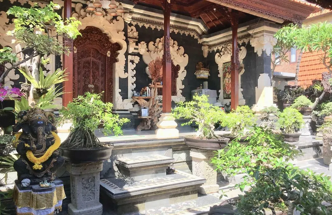 Mikuk Homestay Canggu-1