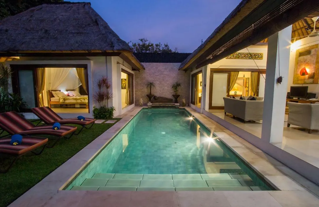 Villa Kamboja Senior-1
