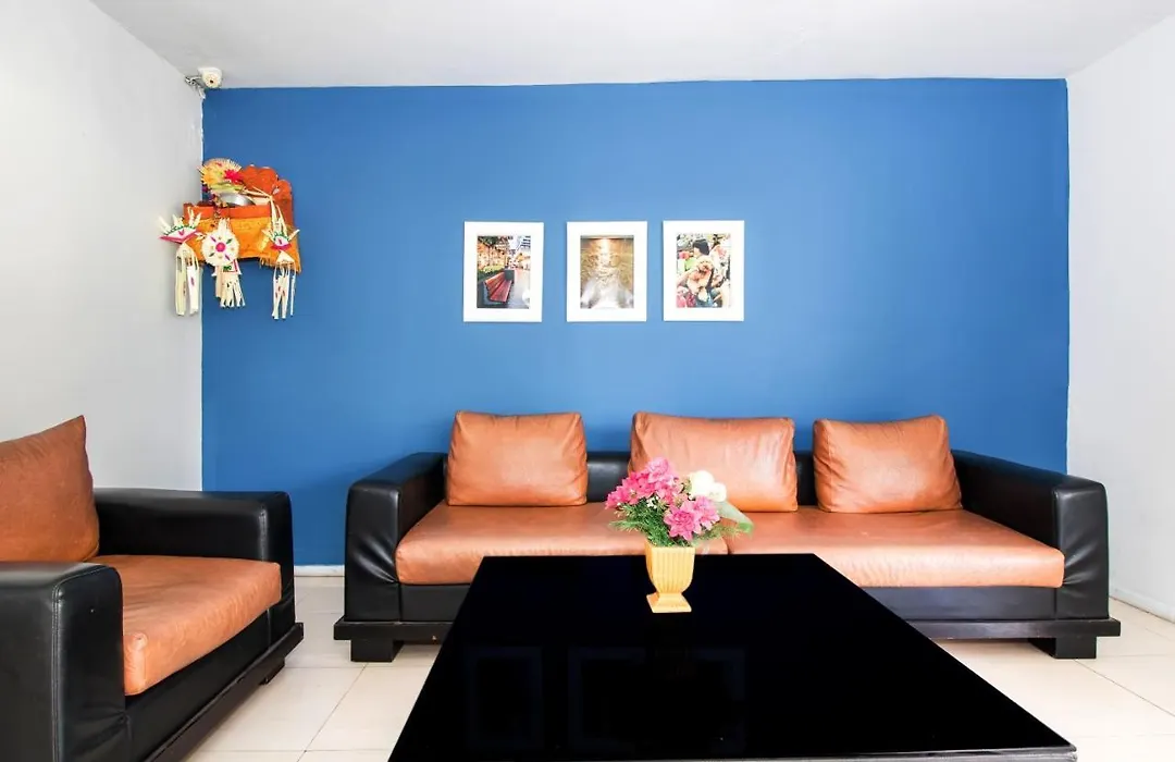 Oyo 2854 Cozy B&B Seminyak-1