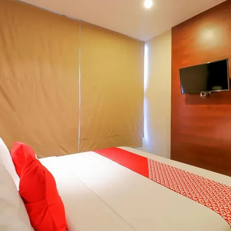 Capital O 2114 Grand Jimbaran Boutique Hotel-3