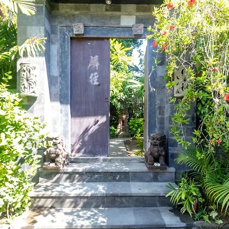 Villa Mari Camplung Tanduk Seminyak-2