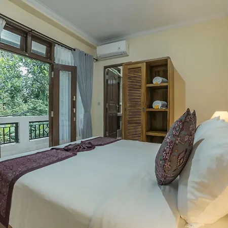 Vaneka Garden House-2