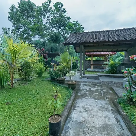 Vaneka Garden House-3