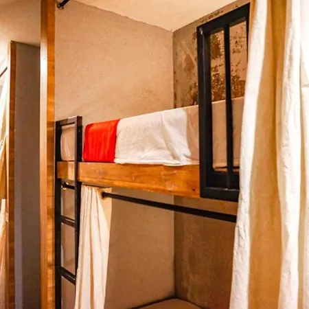 Reddoorz Hostel Near Ngurah Rai Airport Kuta-3