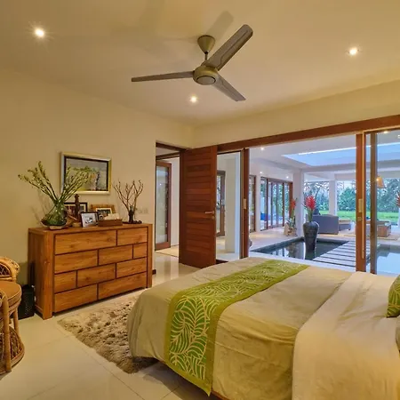 Villa Balinese Luxurious Elegance-2