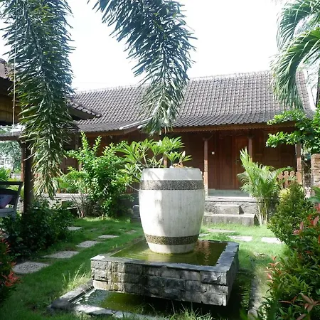 Satria House Amed-2