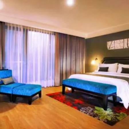 Harper Kuta Hotel By Aston-3