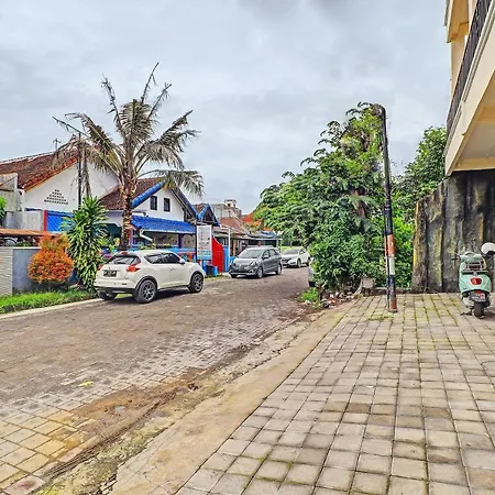 Oyo 91864 Holistic Stay Jimbaran-3