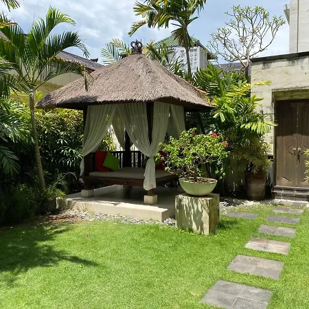 Stylish 2 Bedroom Penthouse Apt, Newly Refreshed, 50 Mbps, Pool, Gym, Resto-3
