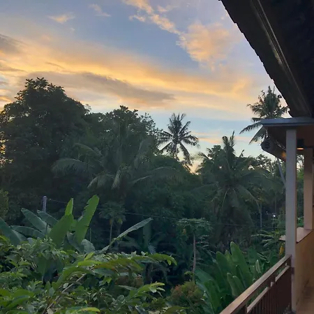 Suk'S House-Live Locally In Family Compound Ubud-2